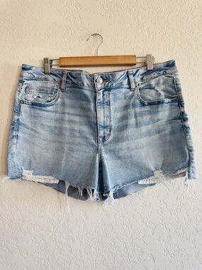 American Eagle | next level stretch high rise shortie | 18